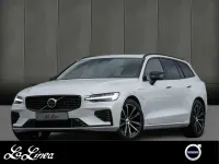 Gebraucht Volvo V60 Plus 349 PS (256 kW) 2025 Crystal white pearl / metallic Kombi