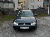 Gebraucht VW Golf IV 90 PS (66 kW) 2003 Blau Limousine
