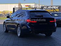 Gebraucht BMW 520 Advantage 190 PS (139 kW) 2023 Blau Kombi