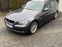 Gebraucht BMW 318 129 PS (94 kW) 2007 Grau Kombi