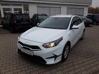 Gebraucht Kia Ceed Edition 7 101 PS (74 kW) 2023 Weiß Kleinwagen