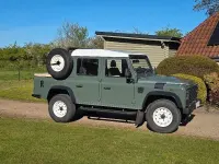 Usata Land Rover Defender 122 CV (89 kW) 2009 Verde Cabrio