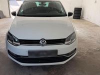 Gebraucht VW Polo 90 PS (66 kW) 2014 Weiß Kleinwagen