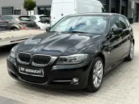 Gebraucht BMW 318 Lifestyle 143 PS (105 kW) 2012 Schwarz Kombi