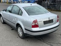 gebraucht VW Passat Lim. 1.8T Trendline Sport+KLIMAAUT