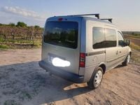 Usata Opel Combo Edition 90 CV (66 kW) 2010 Argento Monovolume