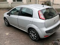 Gebraucht Fiat Punto 65 PS (47 kW) 2010 Grau Kleinwagen