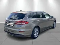 Gebraucht Ford Mondeo Titanium 140 PS (102 kW) 2020 Silber Kombi