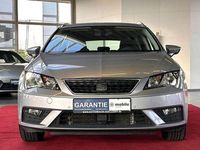 Usado Seat Leon Style 131 HP (96 kW) 2020 Prateado Sedan