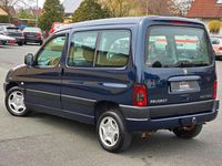 Gebraucht Peugeot Partner 75 PS (55 kW) 2001 Blau Van / Kleinbus