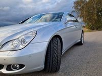 Gebraucht Mercedes CLS320 224 PS (164 kW) 2006 Silber Limousine