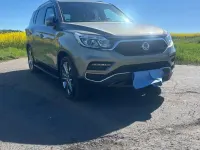 Gebraucht SsangYong Rexton 180 PS (132 kW) 2018 Gold SUV
