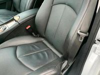 Gebraucht Mercedes E280 Avantgarde 190 PS (139 kW) 2008 Grau Kombi