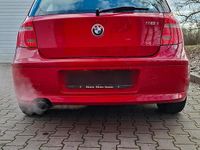 Gebraucht BMW 116 122 PS (89 kW) 2009 Rot Kleinwagen