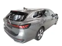 Gebraucht VW Passat Business 204 PS (150 kW) 2025 Grau Kombi