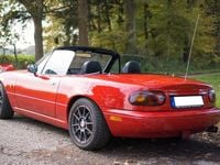 Gebraucht Mazda MX5 116 PS (85 kW) 1991 Rot Cabrio