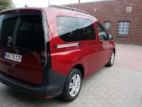 Gebraucht VW Caddy R 102 PS (75 kW) 2024 Rot Van / Kleinbus