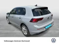 Gebraucht VW Golf VIII Life 150 PS (110 kW) 2025 Mondsteingrau Limousine