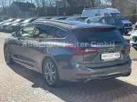 Gebraucht Ford Focus ST-Line X 155 PS (114 kW) 2024 Grau Kombi