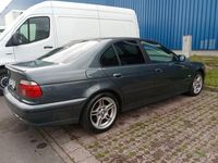 Gebraucht BMW 528 193 PS (141 kW) 1998 Grau Limousine