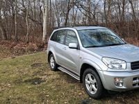 Gebraucht Toyota RAV4 150 PS (110 kW) 2001 Silber SUV