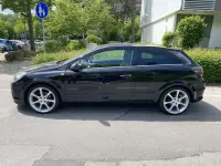 Używany Opel Astra Selection 90 KM (66 kW) 2009 Czarny Coupe