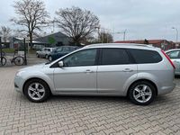Usata Ford Focus 105 CV (77 kW) 2010 Argento Station wagon