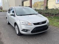 Gebraucht Ford Focus 125 PS (91 kW) 2009 Silber Limousine