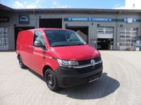 Gebraucht VW T6.1 150 PS (110 kW) 2021 Rot Van