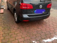 Gebraucht VW Touran 140 PS (102 kW) 2012 Schwarz Van / Kleinbus