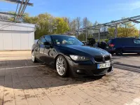 Gebraucht BMW 330 Cabriolet Performance 245 PS (180 kW) 2009 Schwarz Cabrio