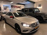 Gebraucht Mercedes A180 109 PS (80 kW) 2012 Grau Limousine