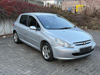 Gebraucht Peugeot 307 110 PS (80 kW) 2004 Silber Limousine