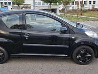 Gebraucht Peugeot 107 Filou 68 PS (50 kW) 2009 Schwarz Kleinwagen