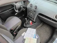 Gebraucht Ford Fiesta 90 PS (66 kW) 2006 Silber Kleinwagen
