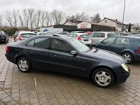 Gebraucht Mercedes E240 Elegance 177 PS (130 kW) 2002 Blau Limousine