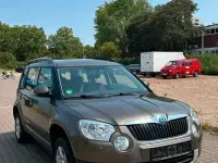 Gebraucht Skoda Yeti Ambition 110 PS (80 kW) 2013 Braun SUV