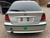 Gebraucht BMW 316 Compact 115 PS (84 kW) 2004 Silber Kleinwagen