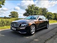 Gebraucht Mercedes E220 194 PS (142 kW) 2016 Braun Limousine