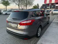 Gebraucht Ford Focus 101 PS (74 kW) 2012 Braun Kombi
