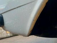 Gebraucht Mercedes 200 60 PS (44 kW) 1983 Weiß Limousine