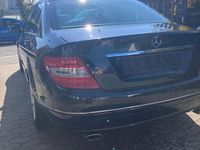 Second-hand Mercedes C280 231 CP (169 kW) 2007 Negru Berlinǎ