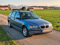 Gebraucht BMW 318 142 PS (104 kW) 2002 Blau Kombi