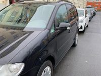 gebraucht VW Touran 1,6 7 Sitze