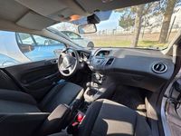 Gebraucht Ford Fiesta Titanium 95 PS (69 kW) 2014 Silber Kleinwagen