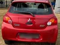 Gebraucht Mitsubishi Space Star 70 PS (51 kW) 2013 Rot Van / Kleinbus