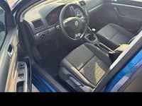 Gebraucht VW Golf V Comfortline 140 PS (102 kW) 2007 Blau Limousine