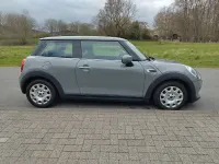 Gebraucht Mini ONE 75 PS (55 kW) 2020 Grau Kleinwagen