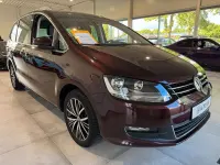 Gebraucht VW Sharan Comfortline 150 PS (110 kW) 2017 Rot Van / Kleinbus