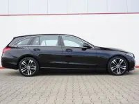 Gebraucht Mercedes C220 Avantgarde 197 PS (144 kW) 2025 Schwarz Kombi